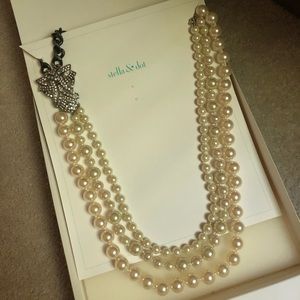 Stella & Dot pearl statement necklace